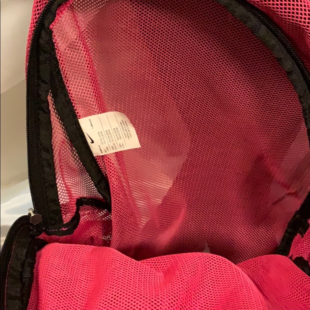 Nike backpack - Picture 2 of 2